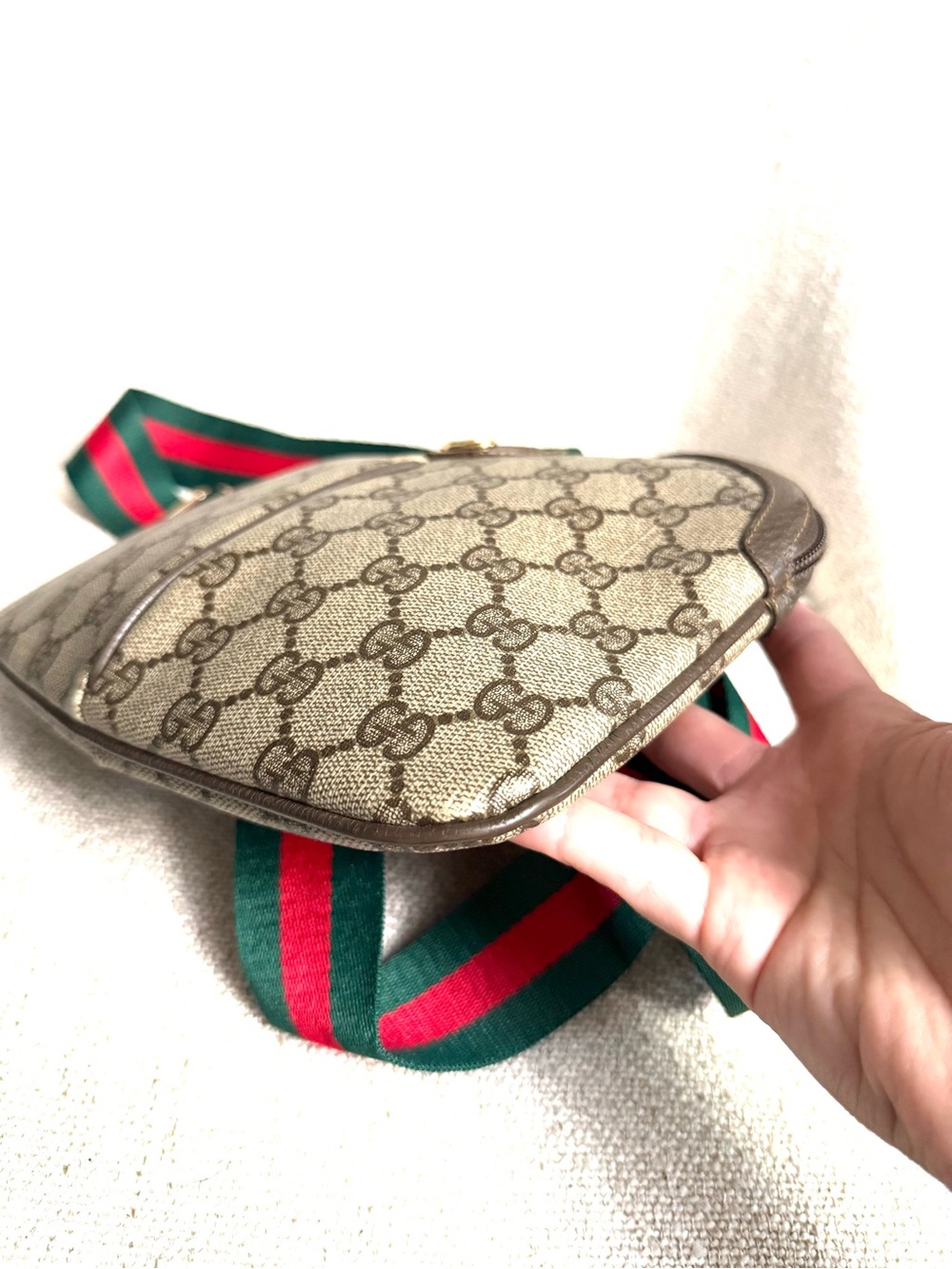 Authentic Gucci brown monogram supreme canvas crossbody bag red green accents GG - Picture 11 of 16